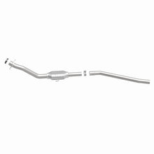 Load image into Gallery viewer, MagnaFlow DF Cat. Conv California Grade 92-93 Chrysler Town &amp; Country 3.3L/94-95 Town &amp; Country 3.8L - 3391274