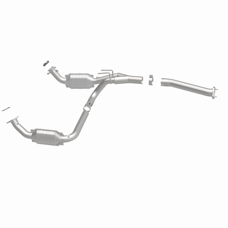 MagnaFlow 03-06 Chevrolet Express 1500 4.3L Direct Fit Converter - 4451211