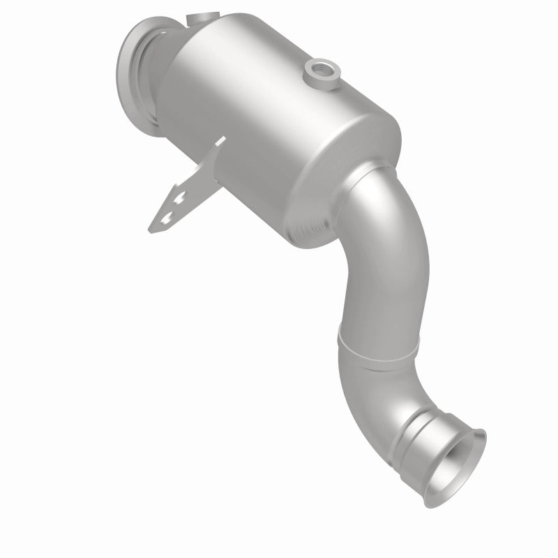 MagnaFlow 15-17 C300 L4 2 OEM Close Coupled Direct Fit Converter - 21-504