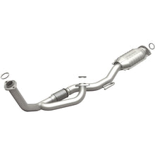 Load image into Gallery viewer, MagnaFlow Direct Fit Catalytic Converter 98-03 Avalon/Camry 3.0L - 51091
