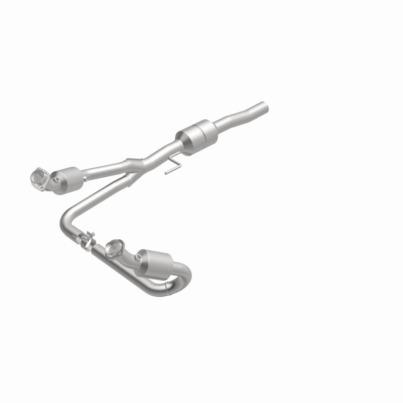 MagnaFlow Direct Fit Catalytic Converter 02-03 Dodge Durango - 458048