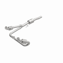 Load image into Gallery viewer, MagnaFlow Direct Fit Catalytic Converter 02-03 Dodge Durango - 458048