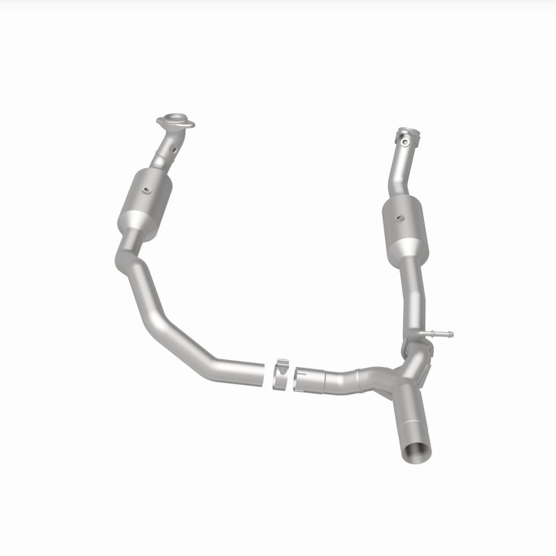 MagnaFlow 17-18 Ford E-350 6.8L Direct Fit Converter - 280014