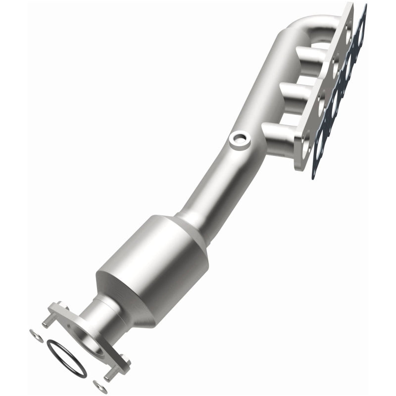 MagnaFlow 2004 Nissan Titan 5.6L Direct Fit Converter - 4583380