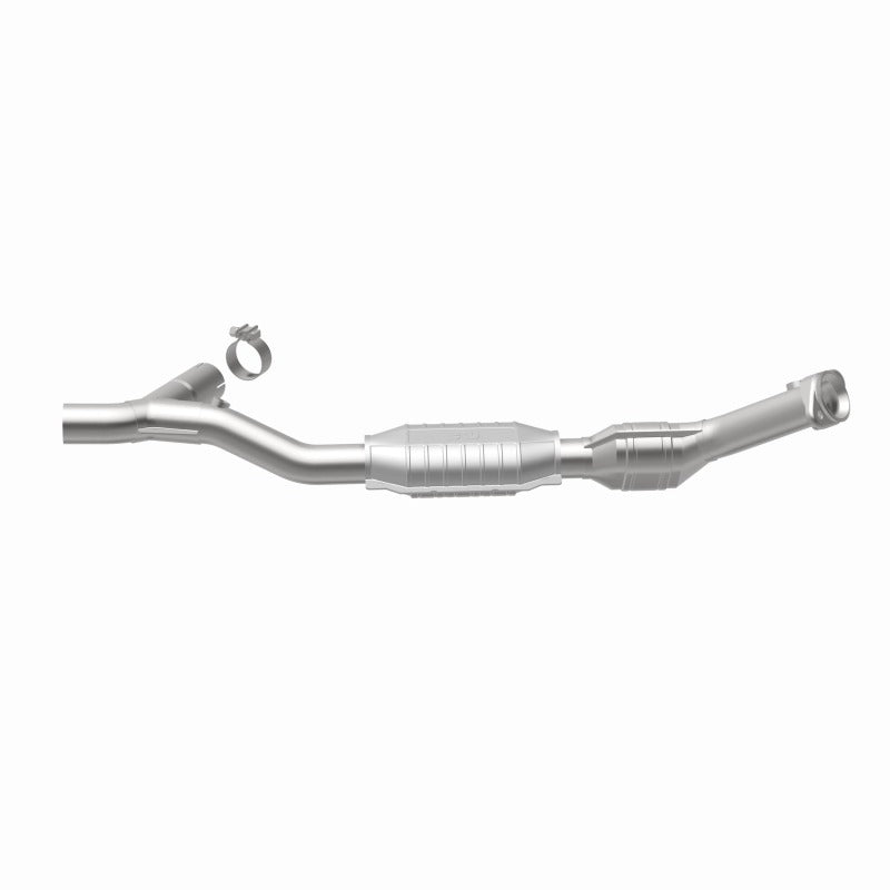 MagnaFlow Direct Fit Catalytic Converter 97-98 Ford Trucks 5.4L - 447130