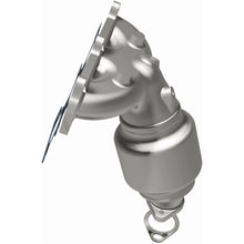 Load image into Gallery viewer, MagnaFlow Direct Fit Catalytic Converter 07-09 Hyundai Santa Fe 2.7L - 51634