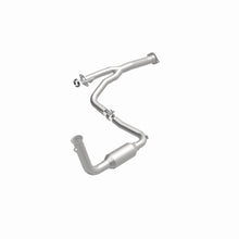 Load image into Gallery viewer, MagnaFlow 2004 Jeep Liberty 3.7L Direct Fit Converter - 5451582