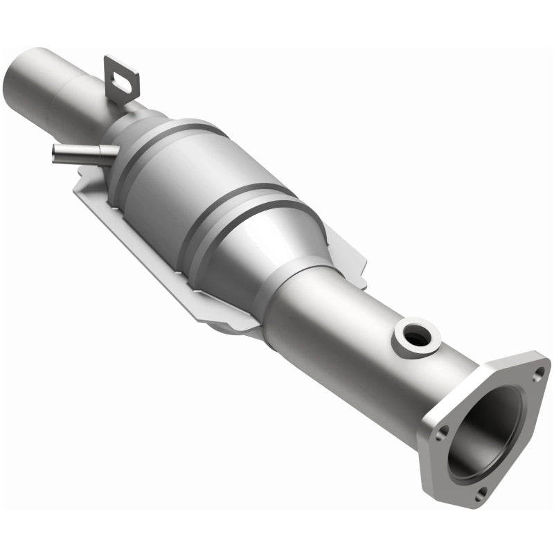 MagnaFlow Direct Fit Catalytic Converter 95 Volkswagen Golf 2.8L - 23713