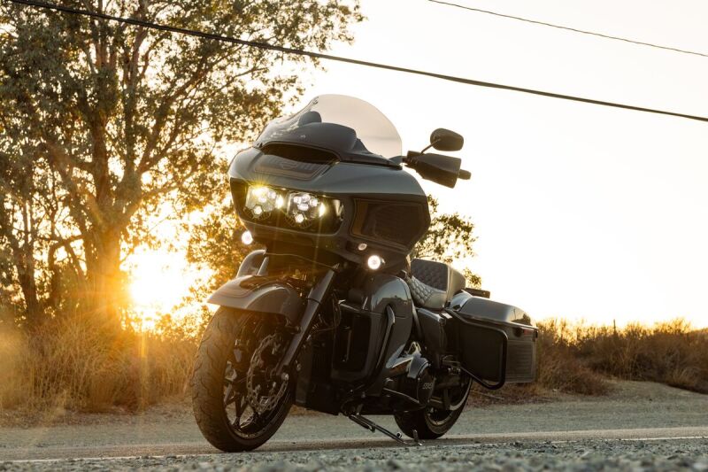 Baja Designs Harley D 98-13 Pre-Rushmore Style Road Glide DOT LP6 LED Dual Headlight Kit DRL -White - 448327