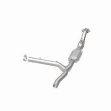 Load image into Gallery viewer, MagnaFlow Direct Fit Catalytic Converter 97-98 Ford Trucks 4.6L - 447178