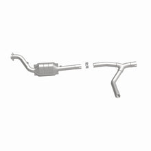 Load image into Gallery viewer, MagnaFlow Direct Fit Catalytic Converter 04-05 Dodge Ram 1500 Pickup 5.7L P/S - 93403