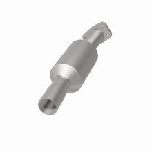 Load image into Gallery viewer, MagnaFlow GM Passenger car CA Direct Fit Converter - 3322431