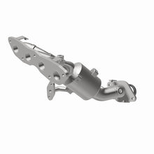Load image into Gallery viewer, MagnaFlow OEM Grade 12-17 Toyota Prius C Federal / EPA Compliant Manifold Catalytic Converter - 52441
