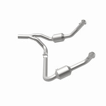 Load image into Gallery viewer, MagnaFlow 10-11 Jeep Wrangler 3.8L Direct Fit CARB Compliant Catalytic Converter - 5551458
