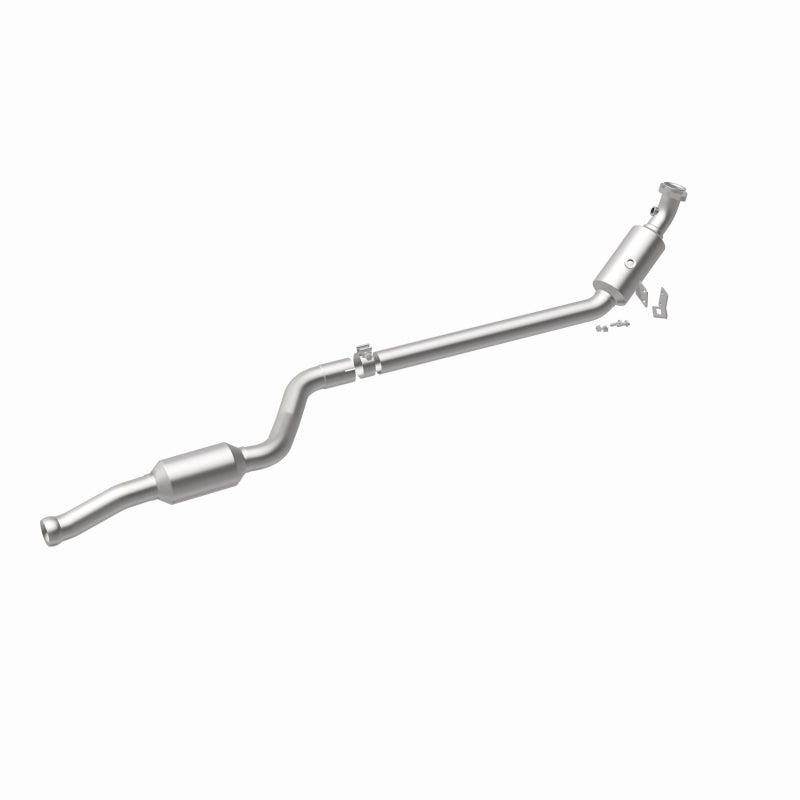MagnaFlow Direct Fit Catalytic Converter 13-14 Mercedes-Benz GLK350 3.5L - 5561441