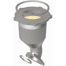 Load image into Gallery viewer, MagnaFlow Direct Fit Catalytic Converter 1996 Toyota Camry 2.2L - 444801