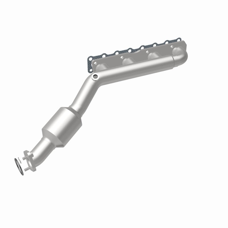 MagnaFlow 2004 Nissan Titan 5.6L Direct Fit Converter - 4583381