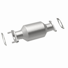 Load image into Gallery viewer, MagnaFlow 11-12 Sedona 3.5L Underbody Direct Fit Converter - 52874
