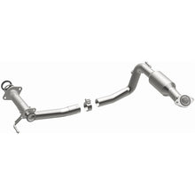 Load image into Gallery viewer, MagnaFlow 05-07 / 09-11 Toyota Tacoma Direct-Fit Catalytic Converter - 52562