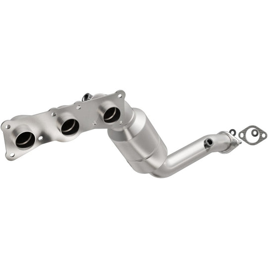 MagnaFlow Direct Fit Catalytic Converter 2008-2010 BMW 528i/528i xDrive 3.0L Underbody - 5531222