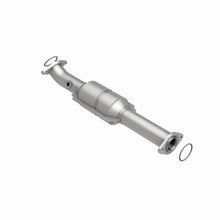 Load image into Gallery viewer, MagnaFlow Direct Fit Catalytic Converter 05-09 Toyota Tacoma 4.0L P/S Rear - 49702