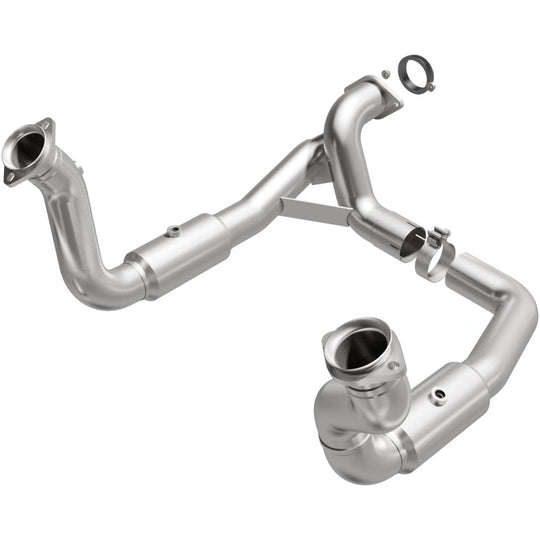 MagnaFlow 11-17 Ford F-250 Super Duty 6.2L Direct Fit Converter - 5551297