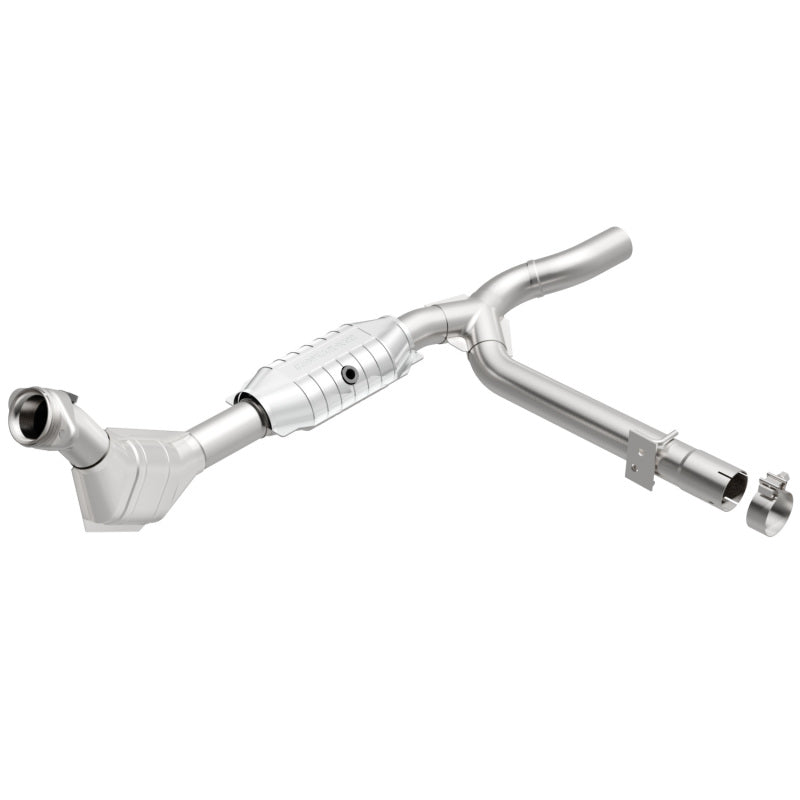 MagnaFlow Direct Fit Catalytic Converter 99-00 Ford F-150 4.6L - 447136