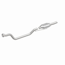 Load image into Gallery viewer, MagnaFlow Direct Fit Catalytic Converter Ford 84 86 - 93301
