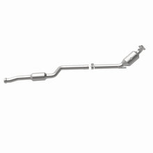 Load image into Gallery viewer, MagnaFlow 2011 C300 V6 3 OEM Underbody Direct Fit Converter - 21-492