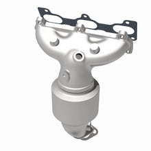Load image into Gallery viewer, MagnaFlow Direct Fit Catalytic Converter 05-08 Kia Sportage 2.7L Driver Side - 51387