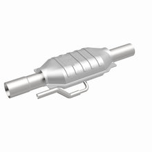 Load image into Gallery viewer, MagnaFlow 94-95 Ram 8.0L P/S CA Direct Fit Converter - 3391220