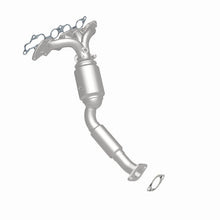 Load image into Gallery viewer, MagnaFlow 08-09 Ford Focus 2.0L Direct Fit Converter - 5531052