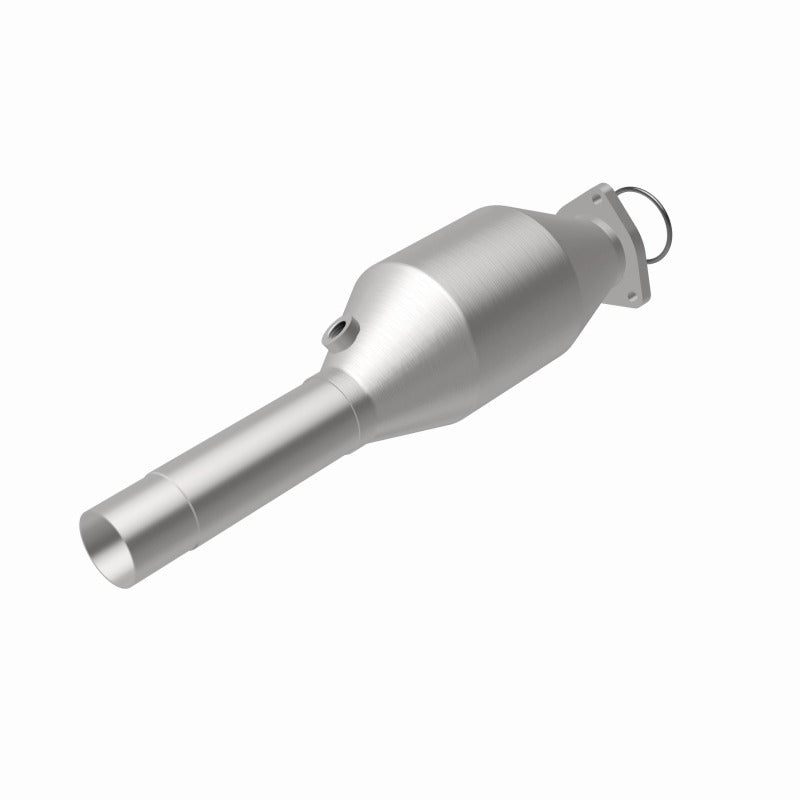 MagnaFlow 96-98 Volkswagen Golf 2.8L Direct Fit Converter - 4481957