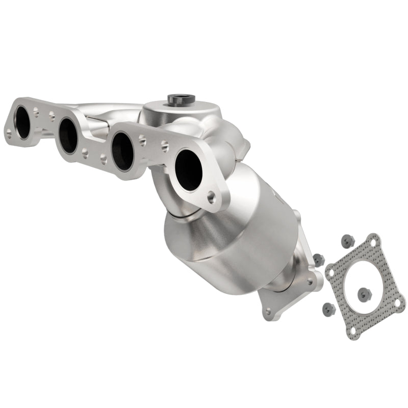 MagnaFlow Direct Fit Catalytic Converter 00-01 Dodge Neon / Plymouth Neon 2.0L (CA Emissions) - 452651