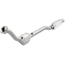 Load image into Gallery viewer, MagnaFlow Direct Fit Catalytic Converter 99-01 Ford Explorer 5.0L - 447120