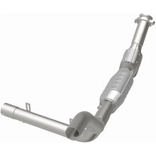 Load image into Gallery viewer, MagnaFlow Direct Fit Catalytic Converter 97-98 Ford F-150 4.6L - 447140