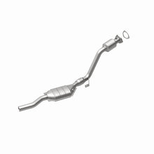Load image into Gallery viewer, MagnaFlow Direct Fit Catalytic Converter 03 Volkswagen Passat 2.8L - 51964