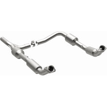 Load image into Gallery viewer, MagnaFlow Direct Fit Catalytic Converter 2008+ Ford E-150 4.6L - 5481640