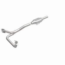 Load image into Gallery viewer, MagnaFlow Direct Fit Catalytic Converter Ford 84 86 - 93306