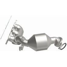 Load image into Gallery viewer, MagnaFlow 04-06 Toyota Sienna 3.3L Direct Fit Converter - 5582834