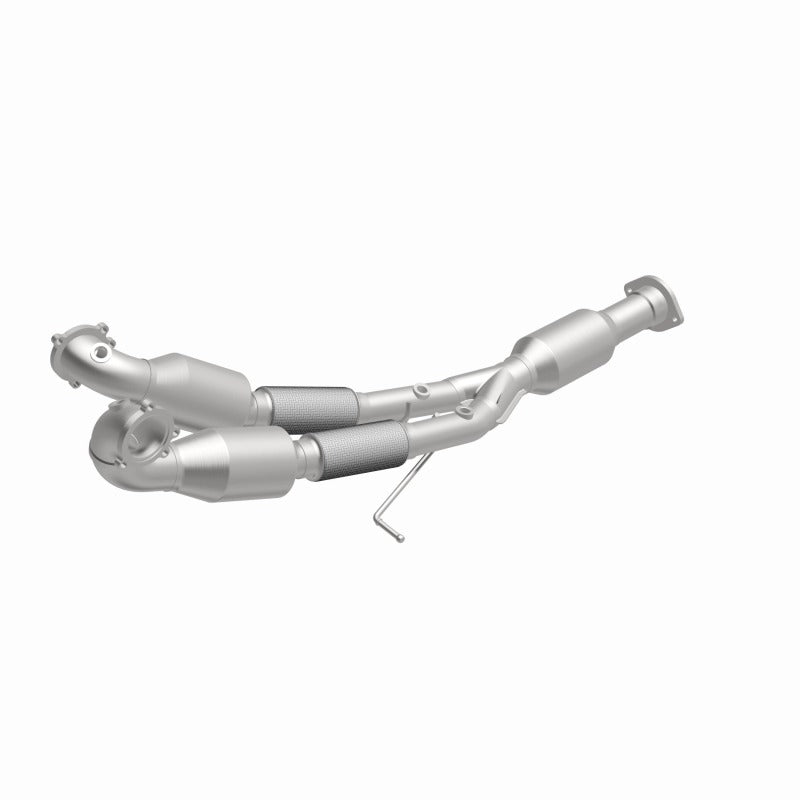 MagnaFlow 02-05 S80 2.9 L Underbody Direct Fit Converter - 52160