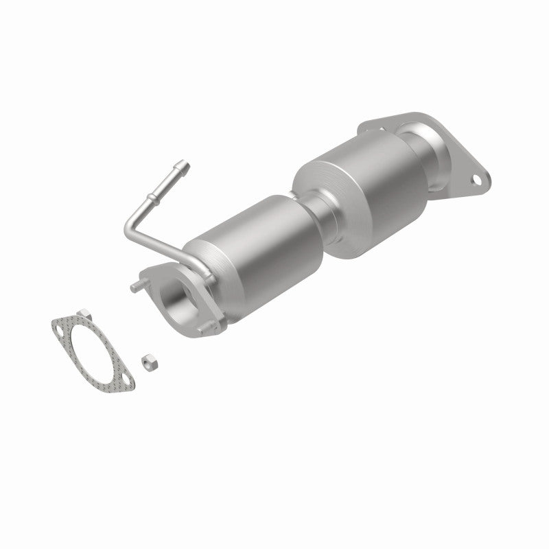 MagnaFlow Direct Fit Catalytic Converter 13-15 Hyundai Veloster 1.6L Underbody - 52855