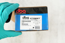 Load image into Gallery viewer, DBA 17-20 Hyundai Elantra (w/280mm Front Rotor) Front Street Series Brake Pads - DB2443SS