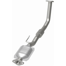 Load image into Gallery viewer, MagnaFlow Direct Fit Catalytic Converter 1996 Toyota Camry 2.2L - 441769