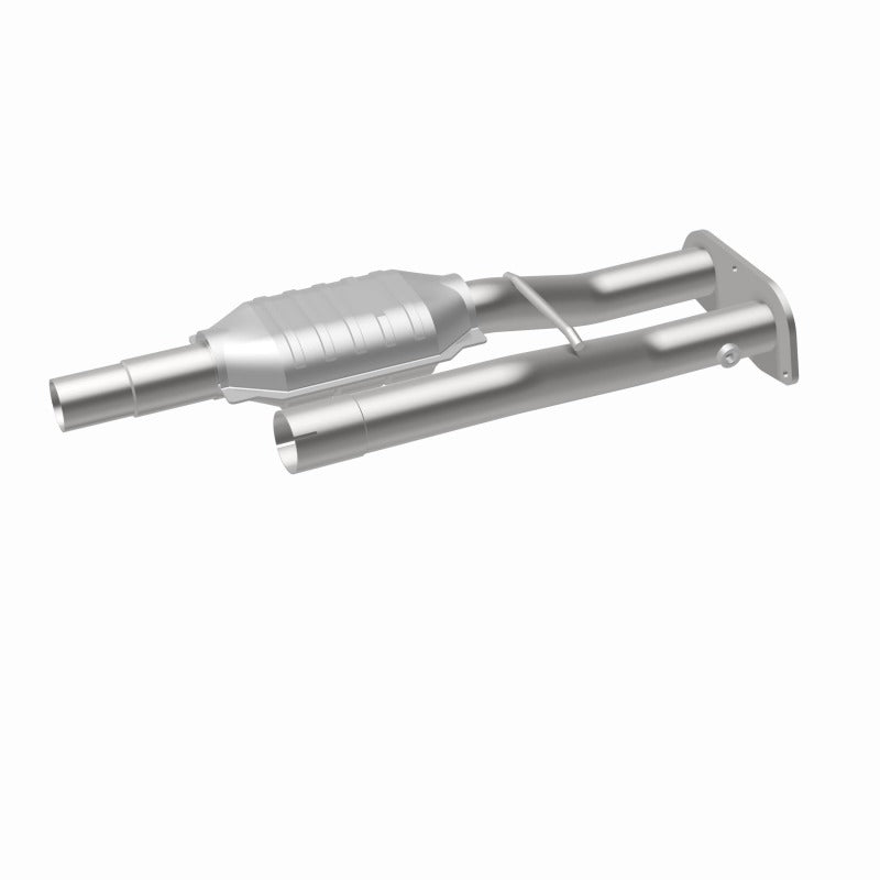 MagnaFlow Direct Fit Catalytic Converter 98 GM Truck 5.7L - 23179