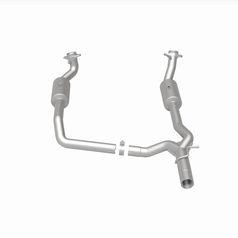 MagnaFlow 09-13 Ford E-350 Super Duty V10 6.8 OEM Underbody Direct Fit Catalytic Converter - 21-599