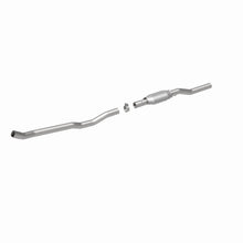Load image into Gallery viewer, MagnaFlow Direct Fit Catalytic Converter Dodge Dakota 97-99 3.9L/5.2 - 23246