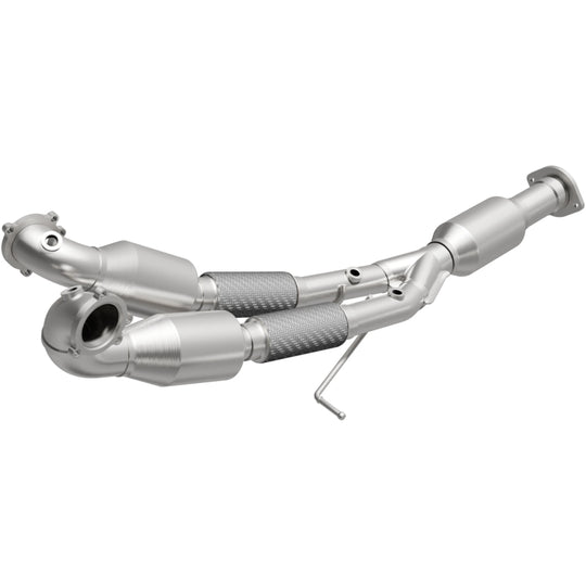 MagnaFlow 02-05 S80 2.9 L Underbody Direct Fit Converter - 52160
