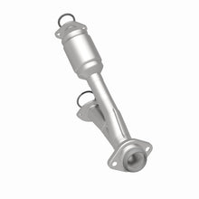 Load image into Gallery viewer, MagnaFlow Direct Fit Catalytic Converter 01-03 Highlander 3L rr OEM - 49507