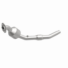 Load image into Gallery viewer, MagnaFlow Direct Fit Catalytic Converter 02-03 Freelander 2.5L - 51877